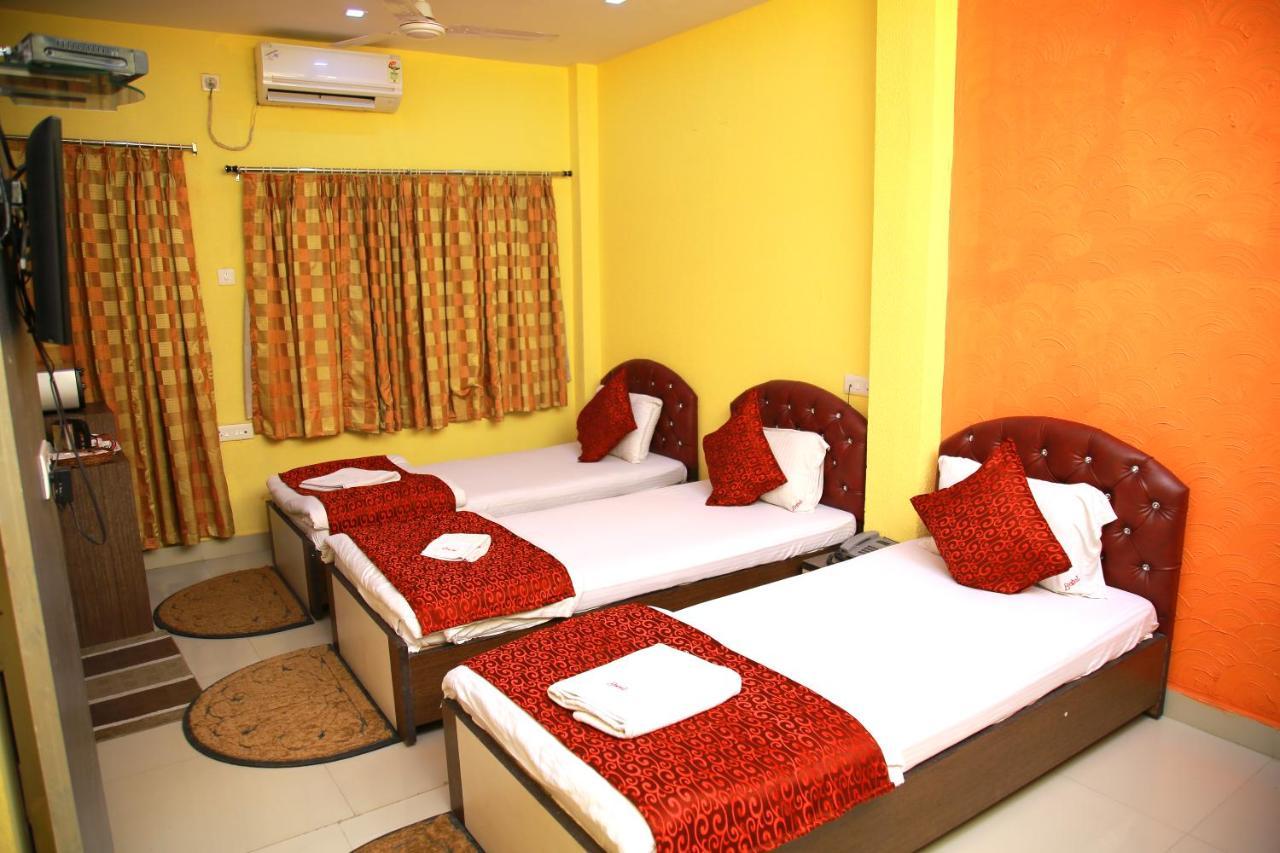 Luxury Triple Room,1195227205:JPEG