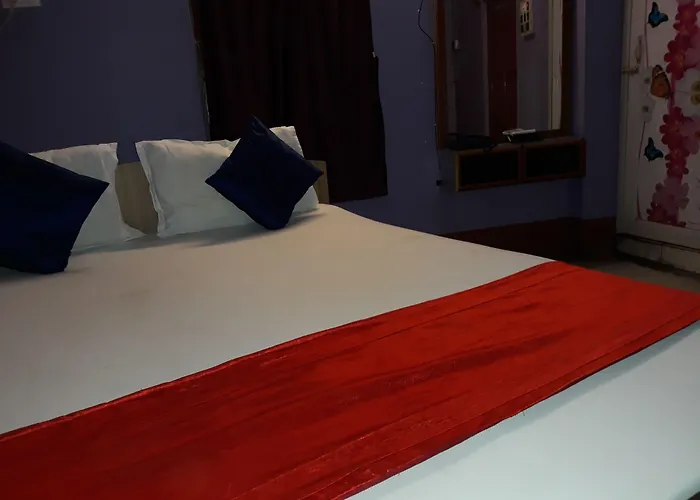 Staymaker Royal Residency Kolkata
