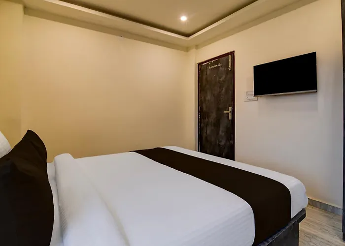 Hotel O Blue Stone Residency